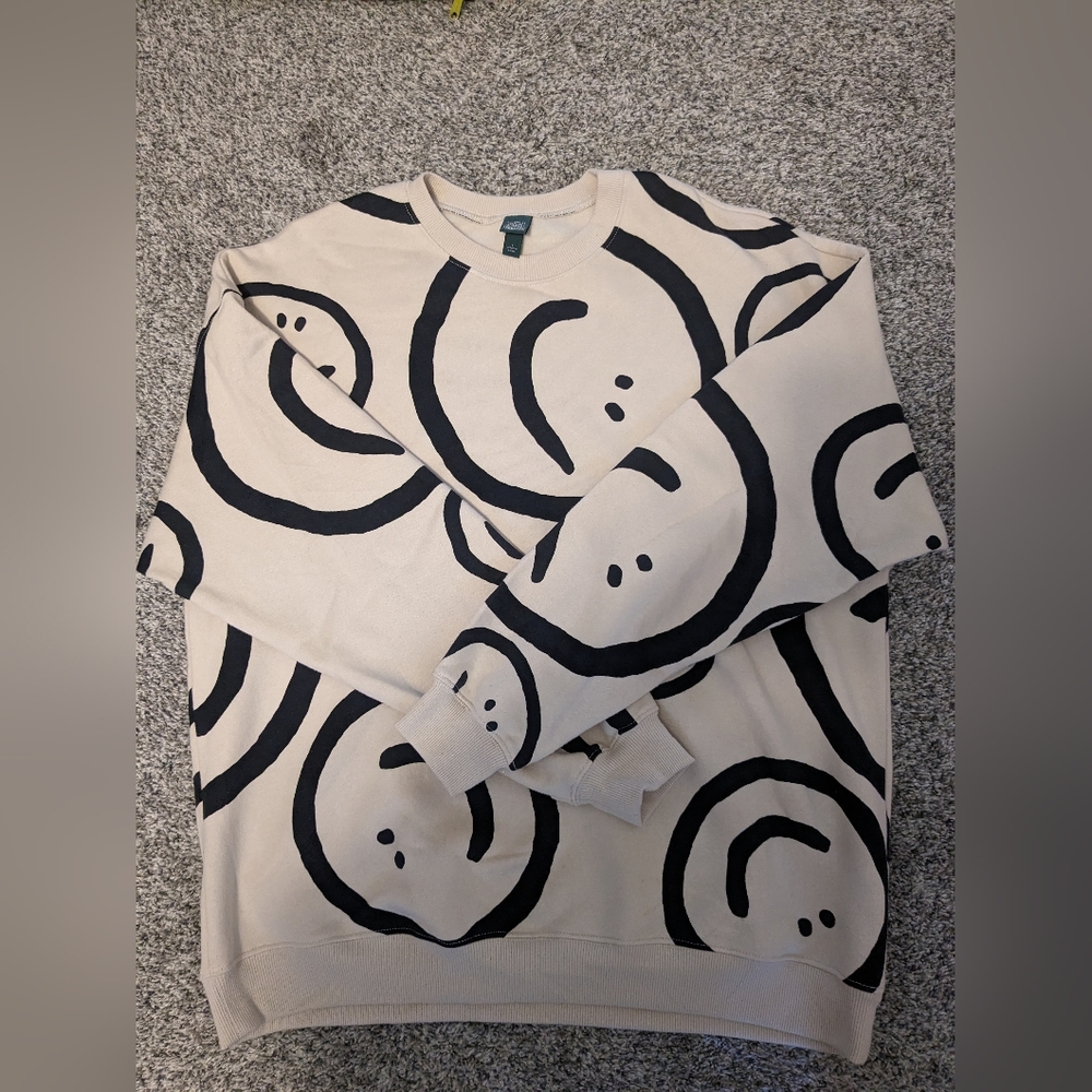 Sweatshirt